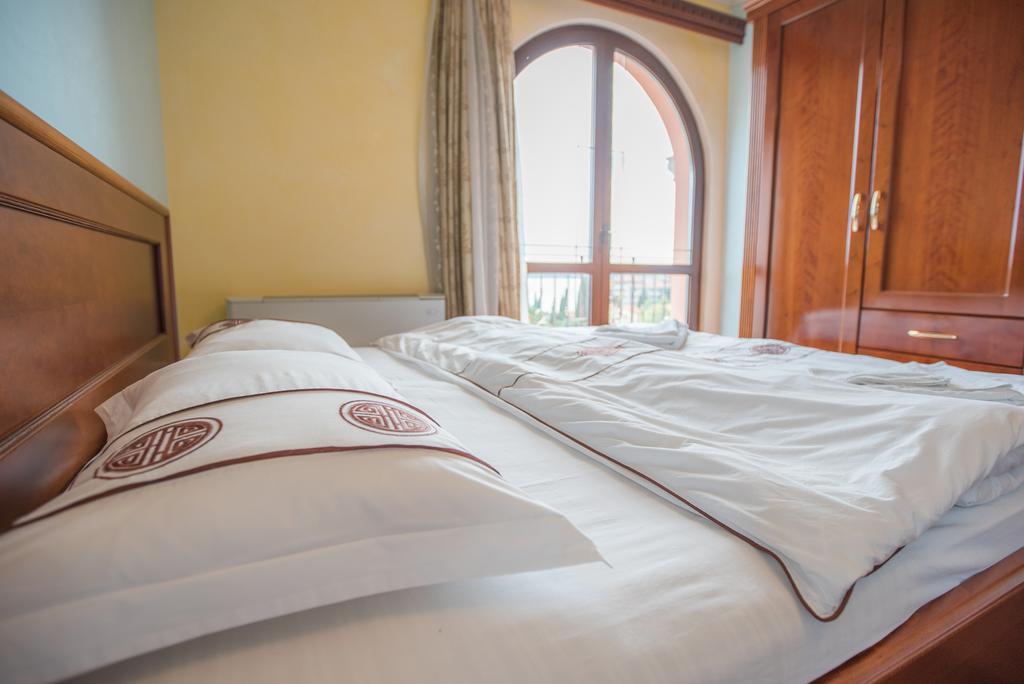 Apartments Leonarda Portoroz Ngoại thất bức ảnh